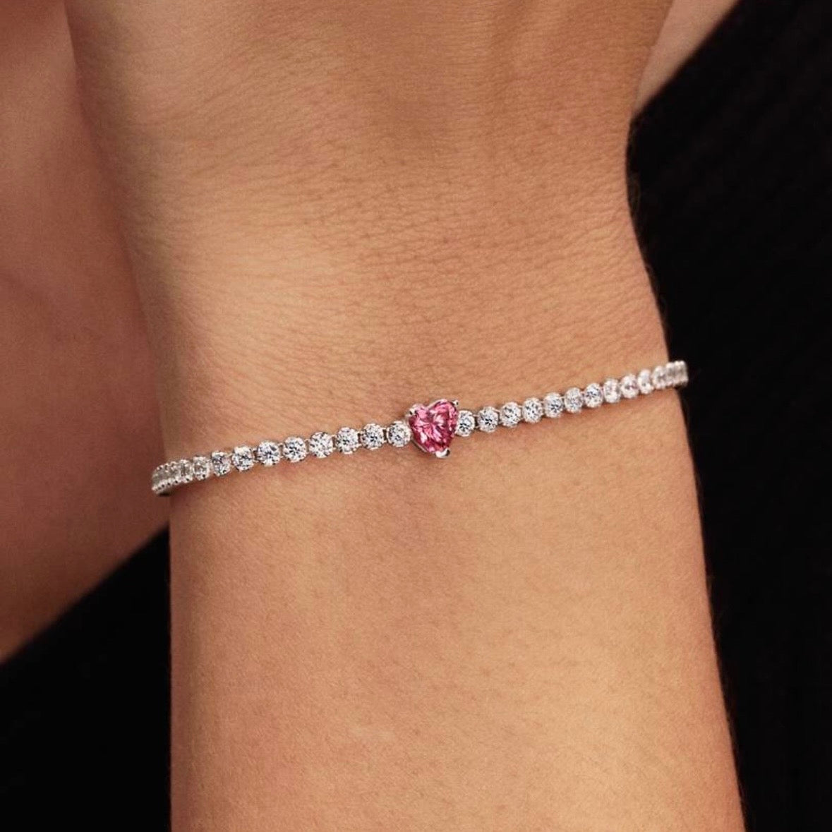 Brazalete Tennis corazón rosa