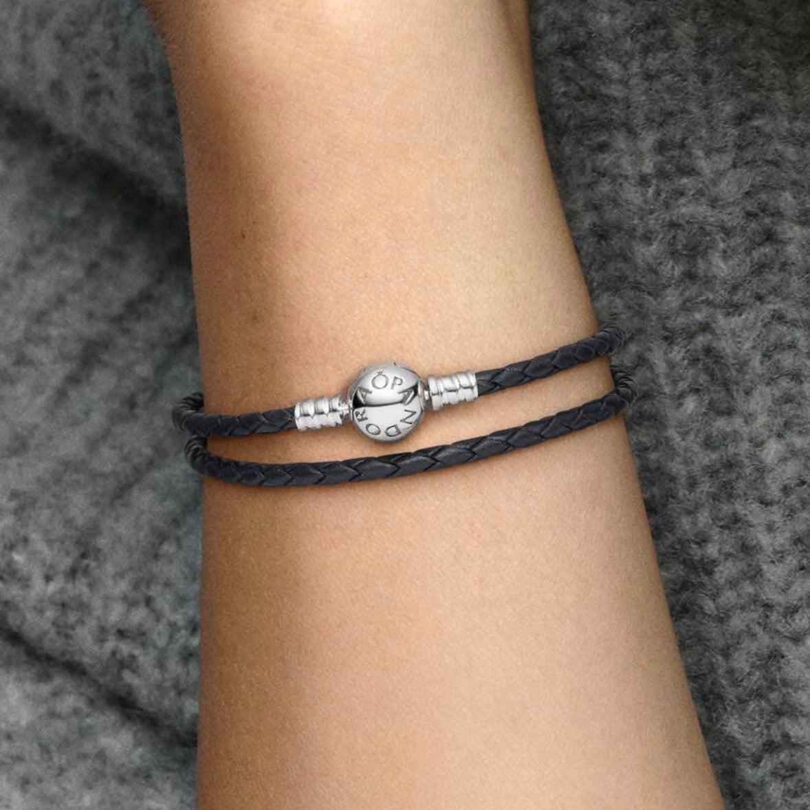 Brazalete doble cuero círculo