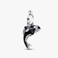 Charm colgante Orca de plata .925 con esmalte negro y circonias, de Adora Charms